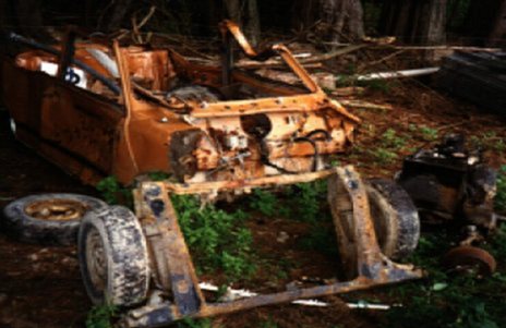 picture of dilipatated mini